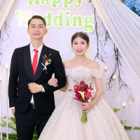 Khách Hàng