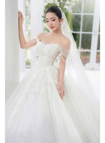 Váy cưới công chúa